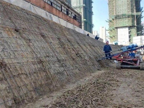 万山建筑边坡支护