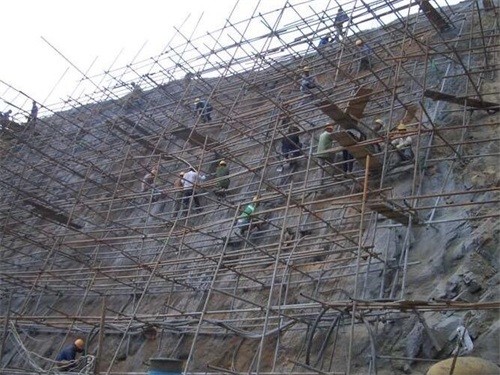 万山公路桩基检测